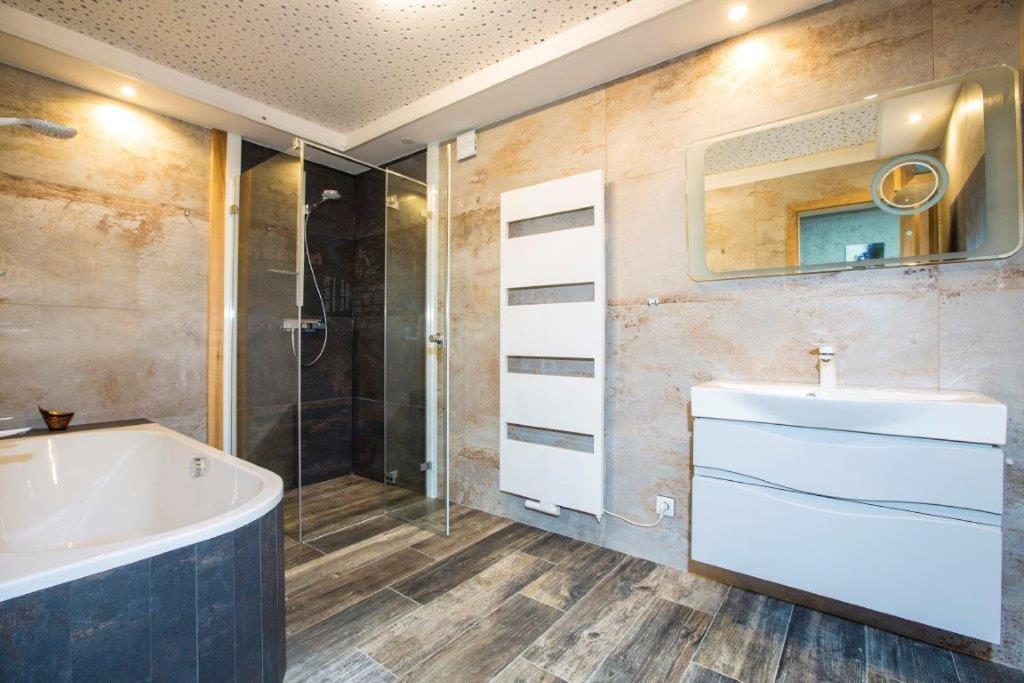 Roky Apartment